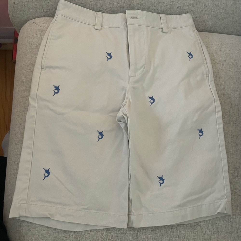 Vineyard Vines - Boys Embroidered Shorts – Size 14